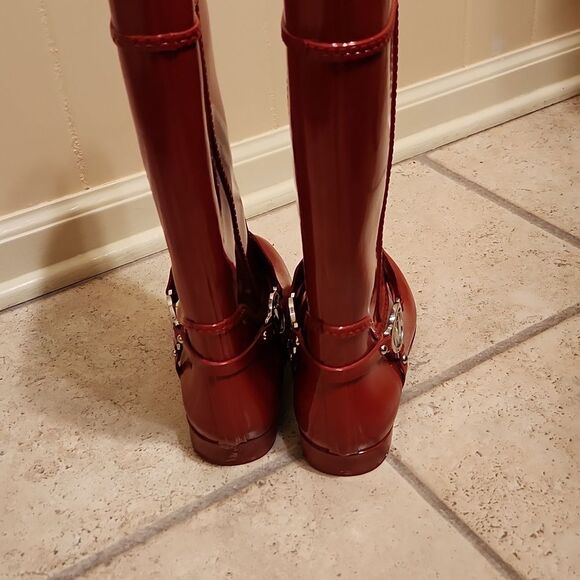 Michael Kors Women's Fulton Harness Red Tall Rubber Riding Boots Size 7 - Picture 5 of 14